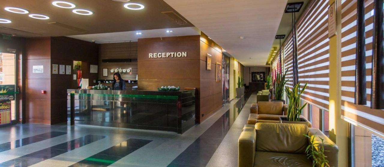 Park Hotel Romantica 스빌렌그라드 외부 사진